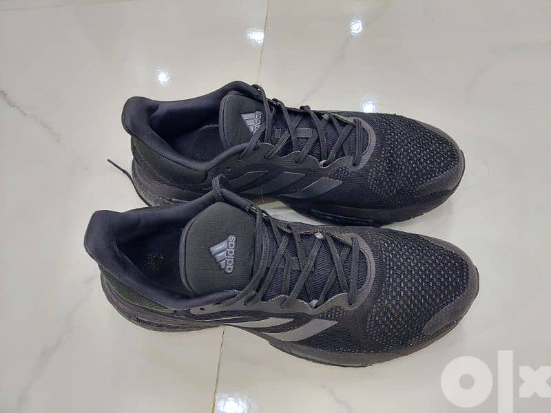 Adidas sneakers 7
