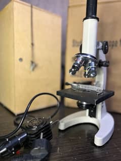 Microscope | ميكروسكوب مستعمل  بالبوكس و الكرتونة 0