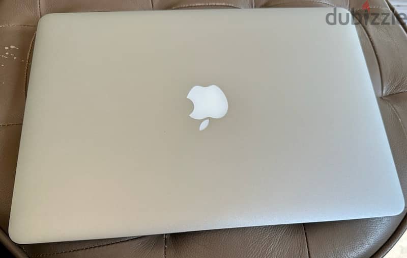 MacBook Air 13.3 inch ( 2010) 3