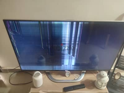 شاشه ال جي سمارت 3d بكل مشتملاتها بها كسر بشاشه 47