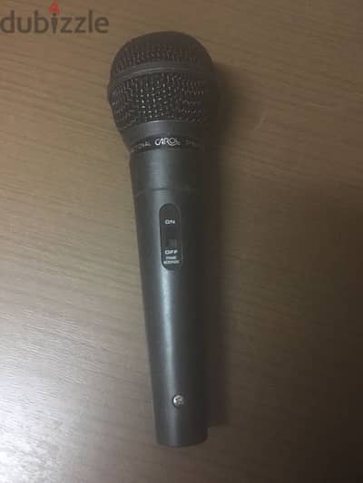 Carol  Microphone 7