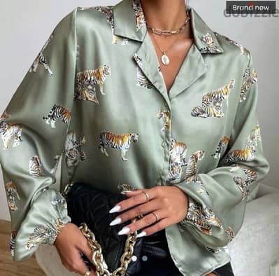 shein chemise new fits M/l