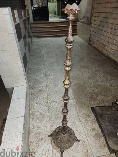 اباجورة نحاس انتيكة ارتفاع ١٦٠ سم