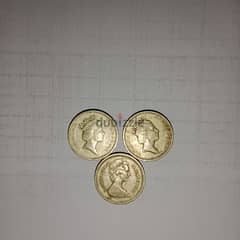 3 coins one pound  queen elithapeth 2 Uk 1985 1984