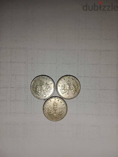 3 coins 5 pence queen elithapeth 2  1990 1991 1