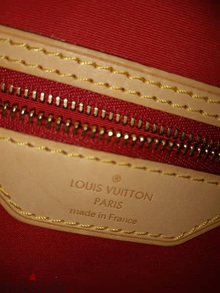 Louis Vuitton Vernis Brea MM 8