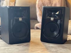 JBL studio speakers 0