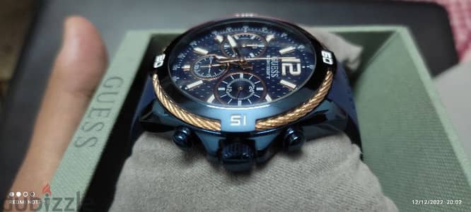 ساعه Guess w1168G4