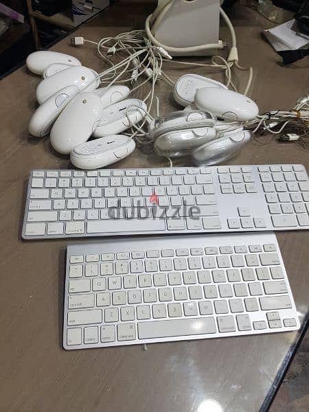apple keyboard  mouse wireless A1314 4