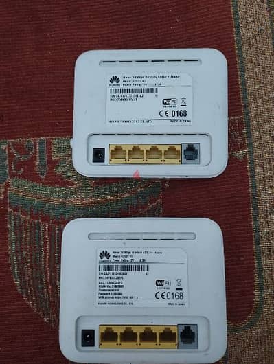 روتر (فودافون و  Te data )مستعمل ADSL   شغال ١٠٠٪