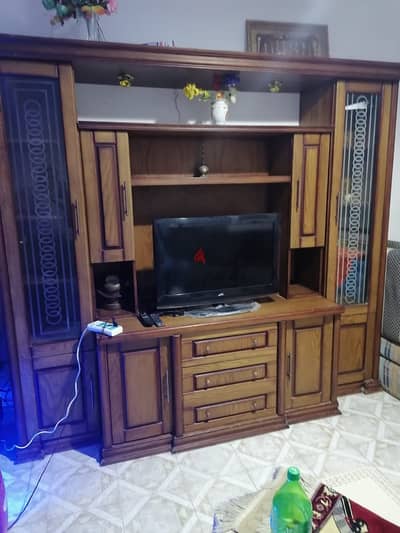 مكتبه ارو ماسيف 2.4 *2.2م تحفه فنيه موجوده بفيلا في الساحل الشمالي