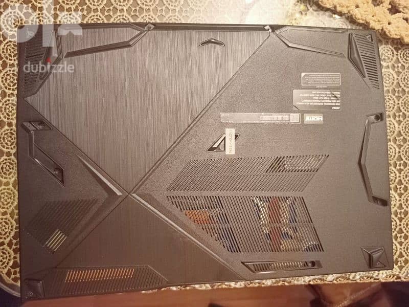 MSI GF63 1