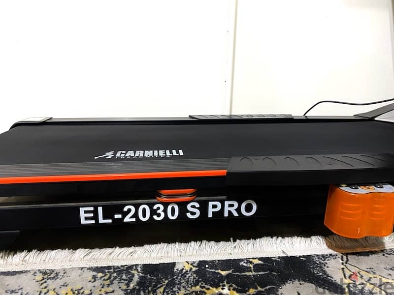 Carnielli Treadmill 2030s PRO 170kg 4