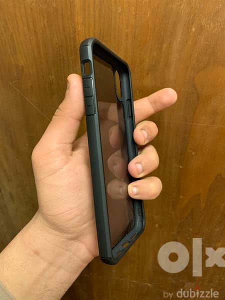 Q series armored carbon case cover iphone xs max 1
