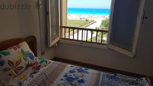 شاليه بفيلا عالبحر بالساحل الشمالي للايجار