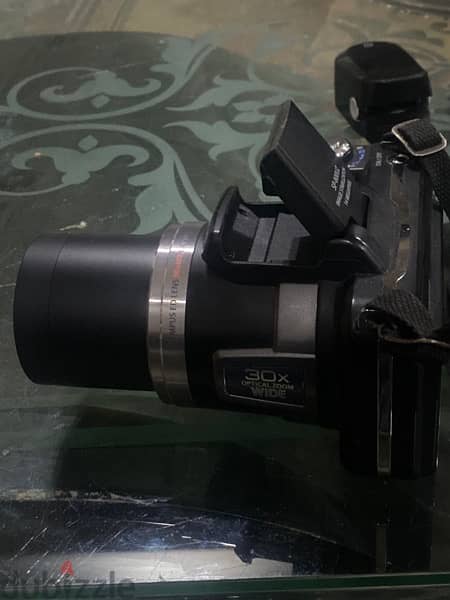 للبيع كاميرا اوليمبسOLYMPUS SP 800 uz  14MP زووم ٣٠   Optical Zoom 30X 1