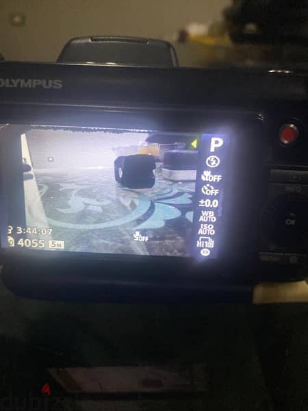 للبيع كاميرا اوليمبسOLYMPUS SP 800 uz  14MP زووم ٣٠   Optical Zoom 30X 4