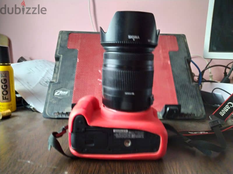 camera canon 2000 D 3