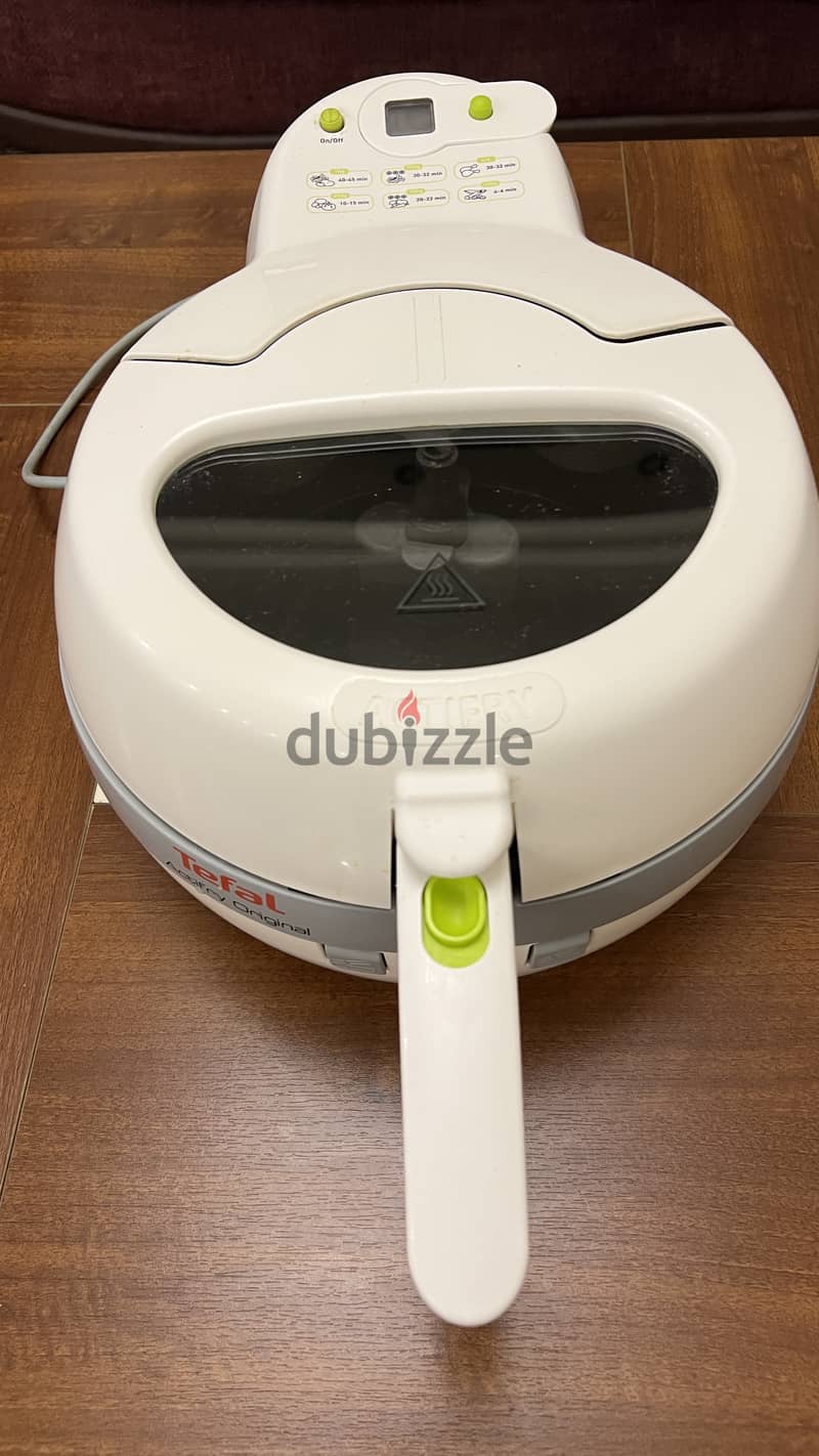 TEFAL Air Fryer 4