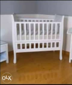 سرير اطفال مواصفات عاليه جدا و جودة عالية للبيع (مستعمل كالجديد) 0