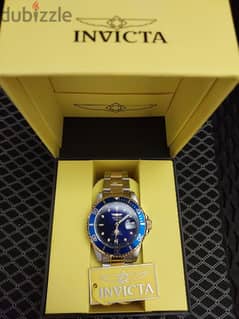 Luxurious  Invicta watch Gold & Silver 0
