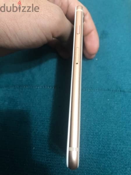 iphone 8 64 Gb Gold no scratches 2