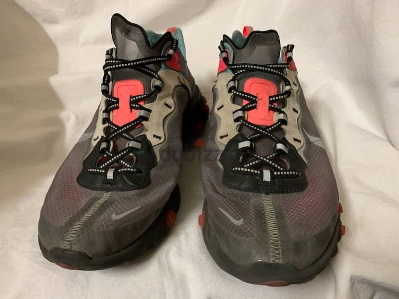 nike react element 87 size 44:5 in very good condition 2