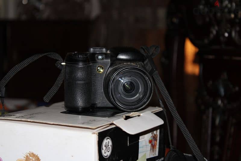 كاميرا ديجيتال 14 ميجا بيكسل 8