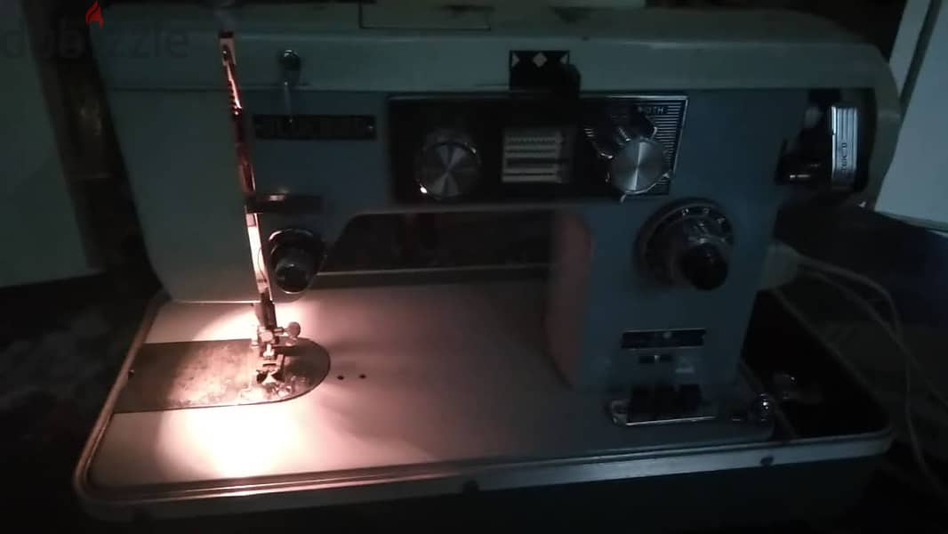ماكينة خياطة ياباني أصلي من السبعينيات ماركة BlueBird لم تستخدم Japan 19