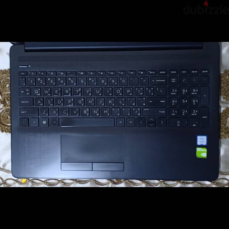 HP Laptop 15-da0100ne 1