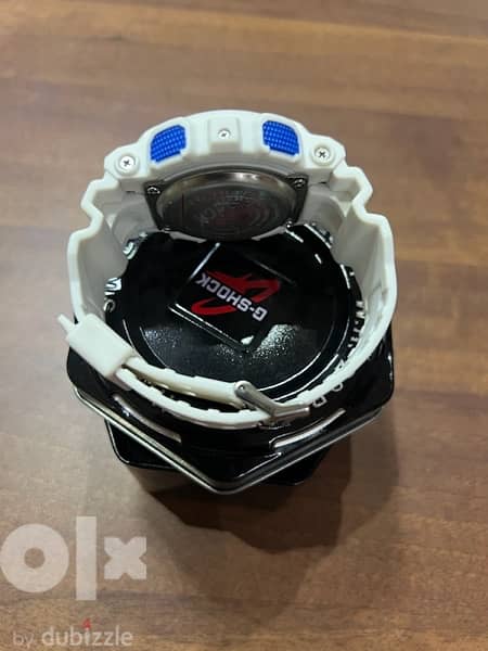 New G Shock watch with box 8