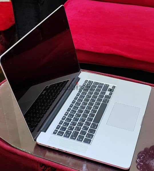 laptop macBook pro retina 15-inch Mid 2015 3