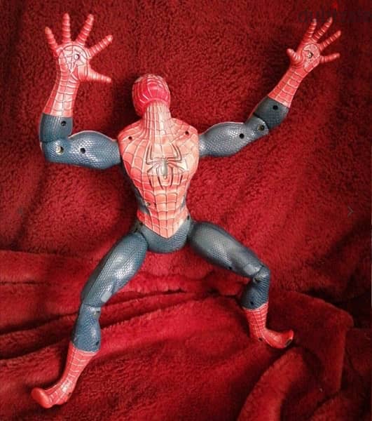 Electronic Floor Crawling Spider-Man w/ lights and sound 6