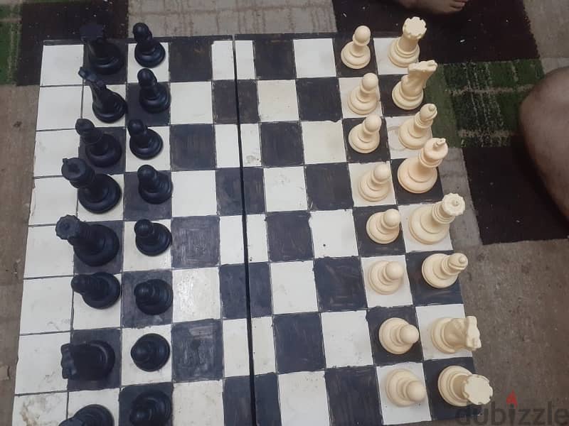 للبيع او للبدل شطرنج جديد 1
