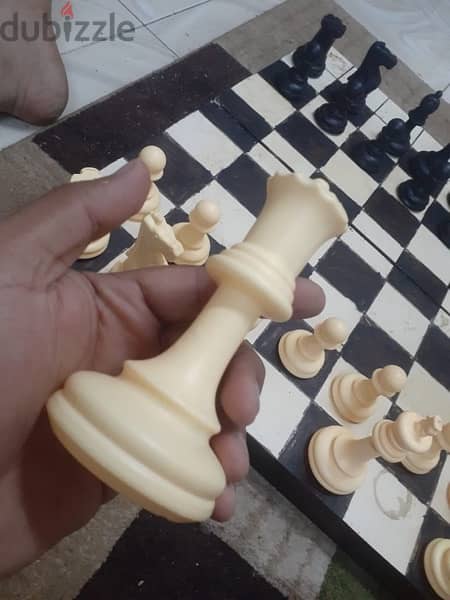 للبيع او للبدل شطرنج جديد 5