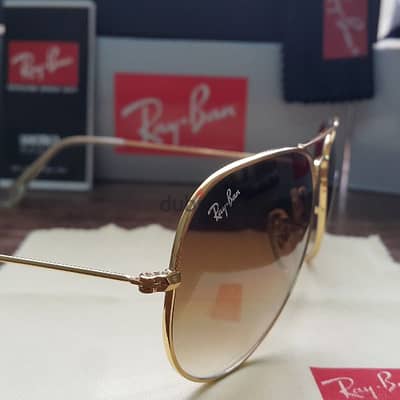 Rayban aviator