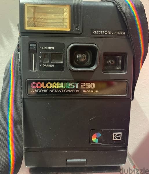 كاميرا Colorburst 250 لعشاق النوادر - حالة ممتازة جداً كما بالصور 2