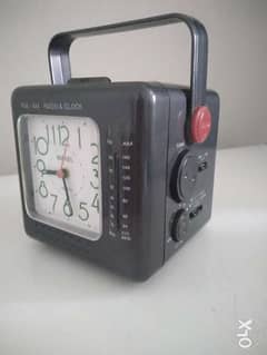 ساعة و راديو ٢×١ 0