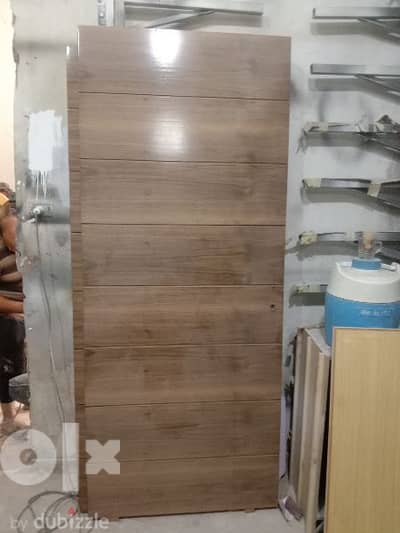 نجار موبيليا وباب وشباك