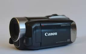 كاميرا كانون ليجريا  canon legria hfR18 معاها كارت ميمورى ٨ جيجا توشيب 0