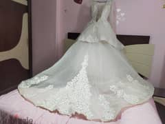 فستان زفاف جوميه بالطرحه استعمال شخصي ساعتين