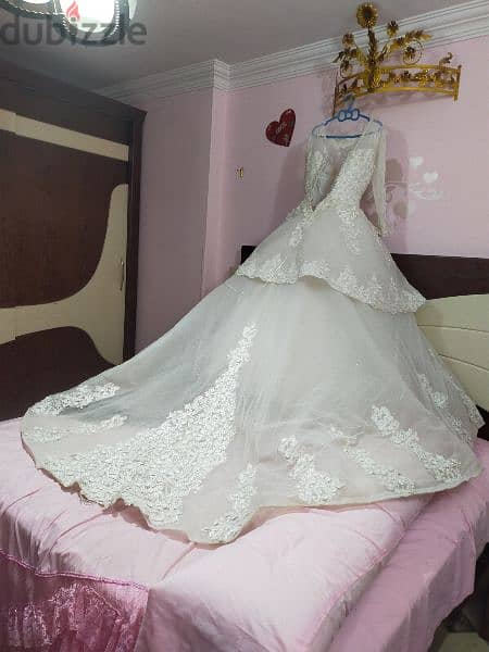 فستان زفاف جوميه بالطرحه استعمال شخصي ساعتين 5