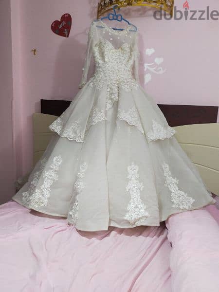فستان زفاف جوميه بالطرحه استعمال شخصي ساعتين 13