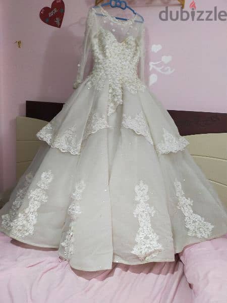 فستان زفاف جوميه بالطرحه استعمال شخصي ساعتين 15