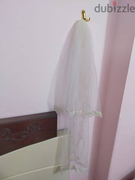 فستان زفاف جوميه بالطرحه استعمال شخصي ساعتين 19