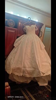 فستان زفاف منفوش مقاس ٣٨ باربي ستايل اوف وايت مطعم بالجبير بالديل