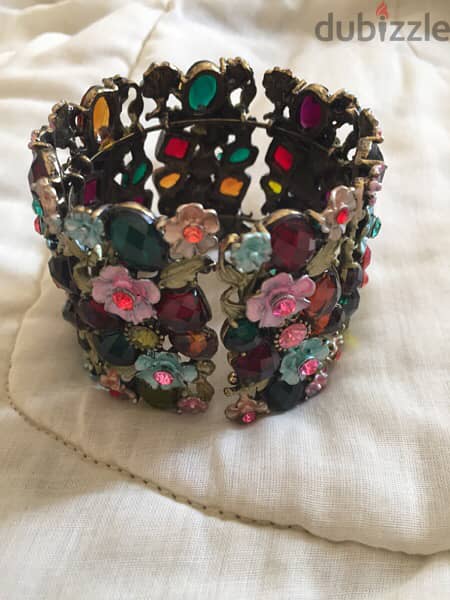 colourful bracelet with stones 1