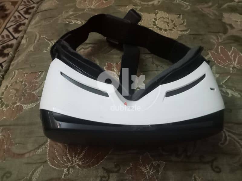 SAMSUNG Gear VR 5