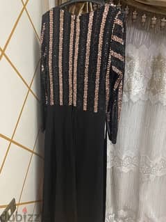 فستان سواريه بحاله الجديد ،  استخدام مره واحده فقط 0