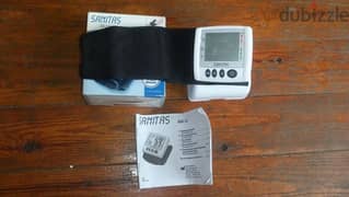 جهاز قياس الضغط الاول فى العالم SANITAS Wrist Blood Pressure Monitor 0